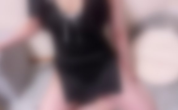 夢魔ぺろり生放送 修女角色扮演舔耳朵