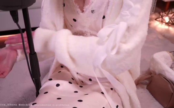 鬼花まりす 成熟的家居服一起悠闲地度过治愈的ASMR