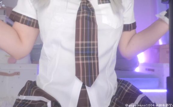 天使なの 舔耳的诱惑