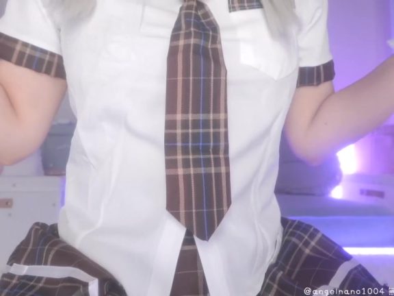 天使なの 舔耳的诱惑